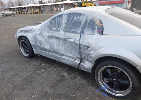 2001 Ford Mustang Gt из США, поврежденный, VIN 1FAFP42X91F160647